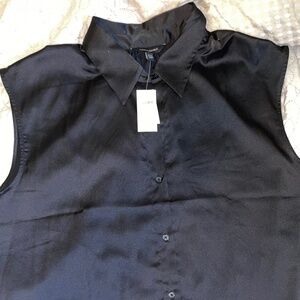 **New With Tags** Black Short Sleeved Shirt